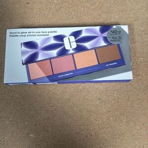 Nwb Clinique Good to Glow all in one Face Palette